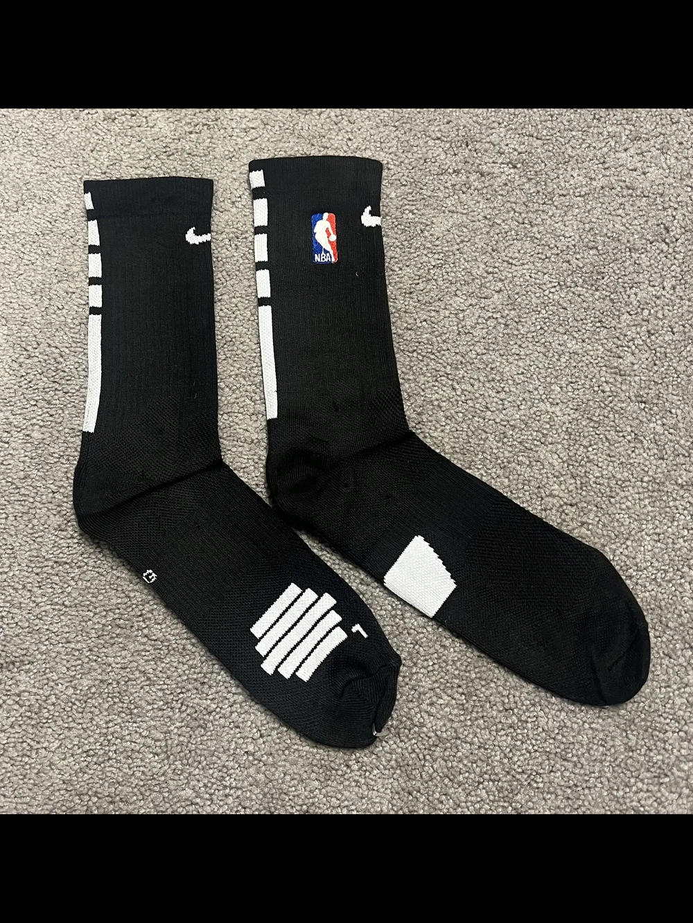 Nike Elite Crew Basketball Socks - Black & White with NBA Logo Mens Large 8-12